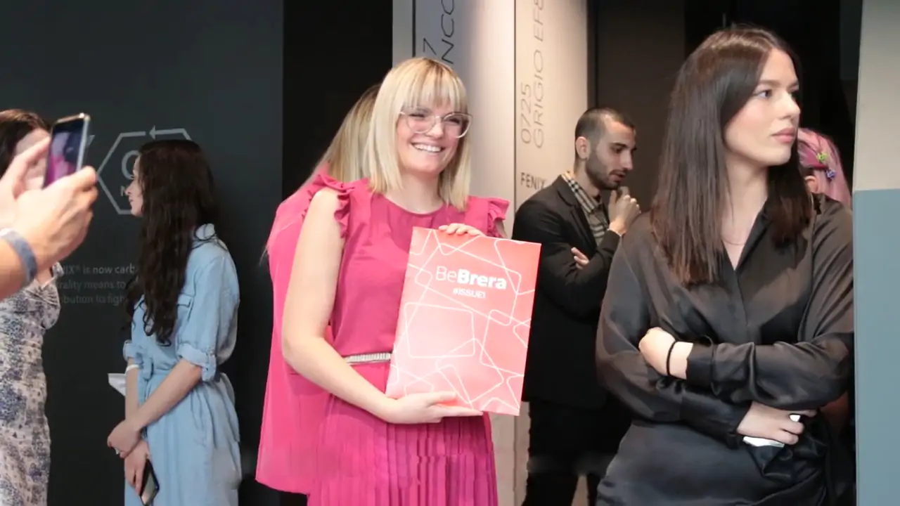 Scopri il progetto di tesi in Communication design con Studiolabo